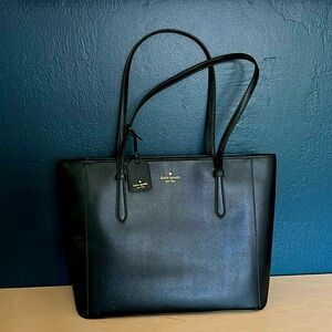 New with tags Black Kate Spade New York Schuyler Tote